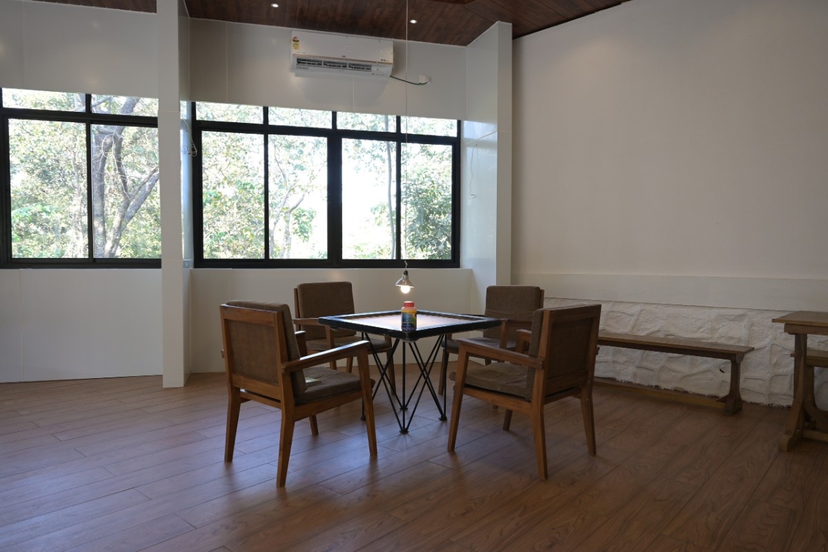 Sitting Area